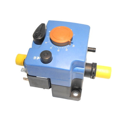 Meter Pump - Pneumatic - 12 L/HR - 4EBLU